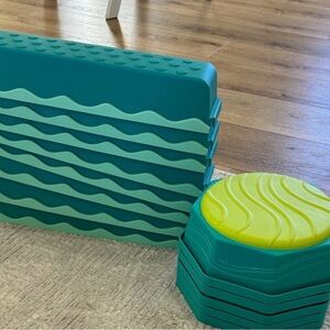 B toys great condition balance beam and colored stepping stones.